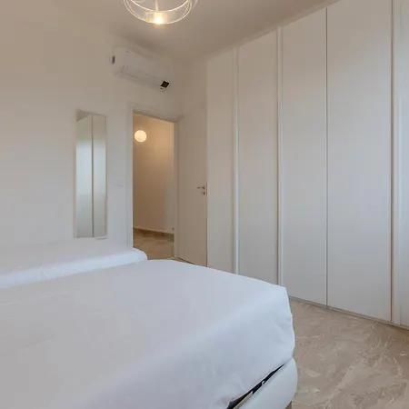 Il Castello Dazzling * フェラーラ