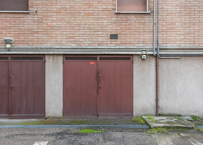 Guesthost - Il Castello Dazzling 아파트 *